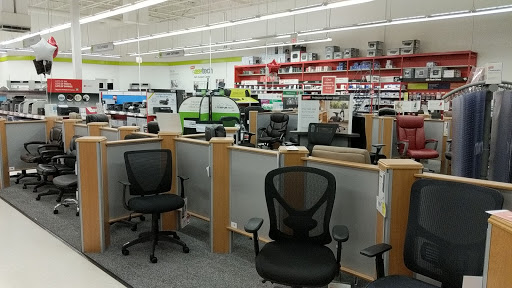 Office Supply Store «Staples», reviews and photos, 8795 SW Tualatin-Sherwood Rd, Tualatin, OR 97062, USA