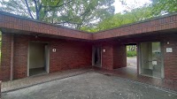 神宮東公園公衆トイレ