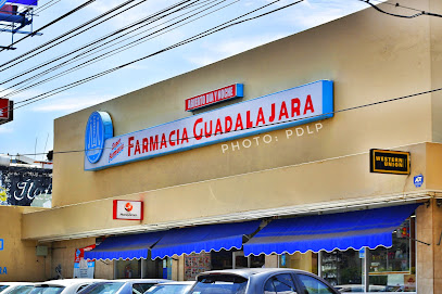 Farmacia Guadalajara Av Constituyentes 17, Cimatario, 76030 Santiago De Querétaro, Qro. Mexico