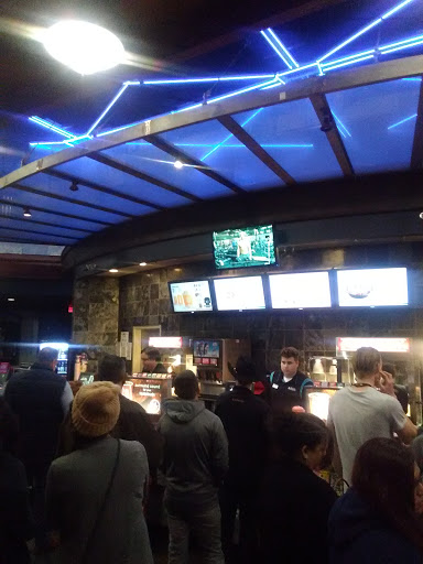 Movie Theater «Regal Cinemas Alamo Quarry 16», reviews and photos, 255 E Basse Rd, San Antonio, TX 78209, USA