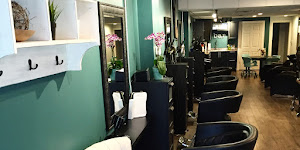 Launch Salon