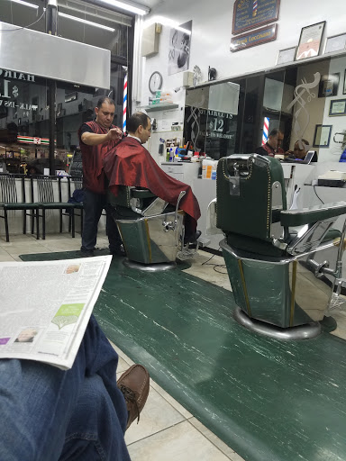 Barber Shop «Ideal Barber Shop», reviews and photos, 25307 Union Tpke, Glen Oaks, NY 11004, USA