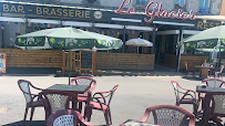 Atmosphère du Restaurant Le Glacier à Montbrison - n°1
