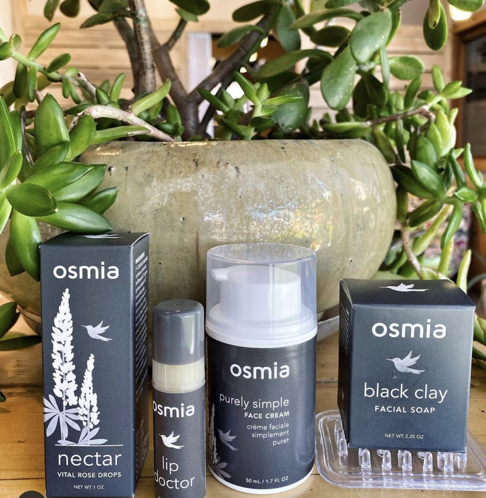 ROAM natural skincare ( A Private Studio) 97759