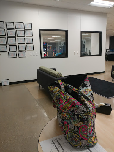 Used Car Dealer «DriveTime Used Cars», reviews and photos, 7211 McKnight Rd, Pittsburgh, PA 15237, USA