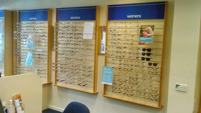 Reviews of Scrivens Opticians & Hearing Care in Stoke-on-Trent - Optician