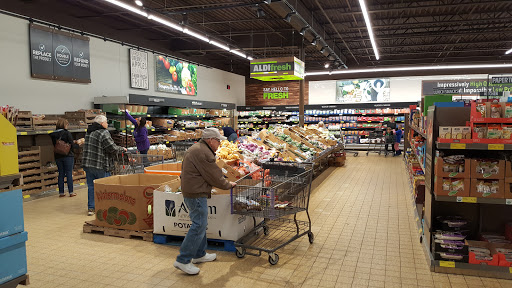 Supermarket «ALDI», reviews and photos, 1428 E 53rd St, Anderson, IN 46013, USA