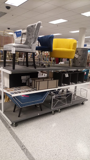 Ross Dress for Less image