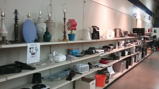 Thrift Store «St. Vincent de Paul», reviews and photos, 575 Rainier Ave N, Renton, WA 98057, USA