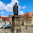 Justus Möser Statue