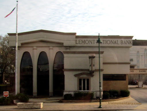 Lemont National Bank in Lemont, Illinois