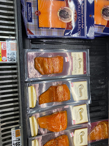 Supermarket «Stop & Shop Supermarket», reviews and photos, 111 Brewster-Chatham Rd, Harwich, MA 02645, USA