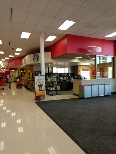 Department Store «Target», reviews and photos, 300 Clydesdale Trail, Medina, MN 55340, USA