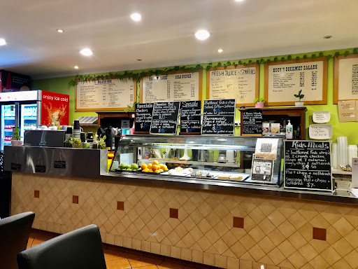 Buck’s Diner 44 Victoria St, Bunbury WA 6230 reviews menu price