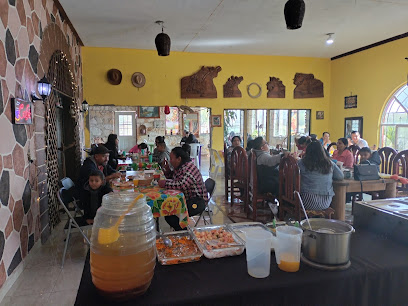 La cuchara grande. - 38246 Santa Cruz de Juventino Rosas, Guanajuato, Mexico