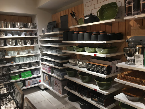 Furniture Store «Crate and Barrel», reviews and photos, 11800 W Broad St, Richmond, VA 23233, USA