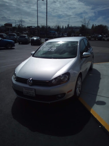 Car Dealer «Niello Volvo of Sacramento», reviews and photos, 4609 Madison Ave, Sacramento, CA 95841, USA