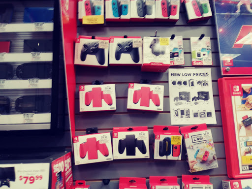 Video Game Store «GameStop», reviews and photos, 3000 W Grapevine Mills Cir Suite 501, Grapevine, TX 76051, USA