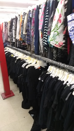 Thrift Store «Village Discount Outlet Store 12», reviews and photos, 4635 N Elston Ave, Chicago, IL 60630, USA