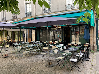 Le Marché à Paris