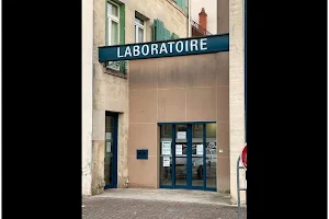 Ouilab - Laboratoire Monvoisin image