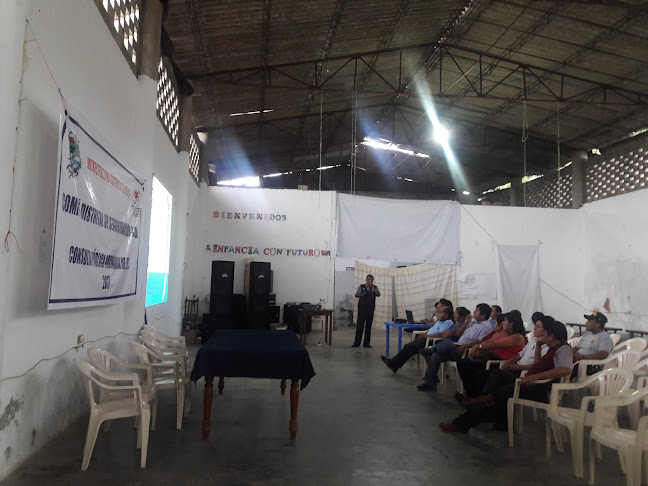 Opinii despre COMERCIAL JUANITO în La Peca - Centro comercial