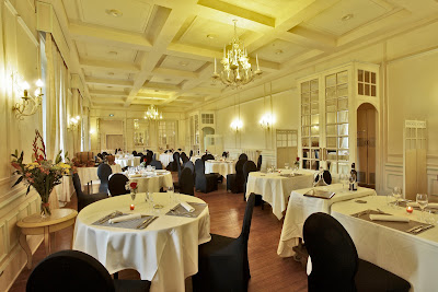 Restaurant au Grand Hôtel des Bains à Vals-les-Bains