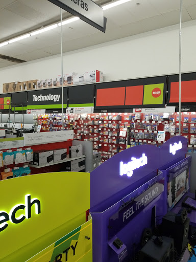 Office Supply Store «Staples», reviews and photos, 7929 Eastern Ave, Baltimore, MD 21224, USA