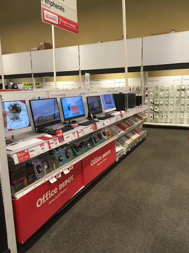 Office Supply Store «Office Depot», reviews and photos, 5950 20th St, Vero Beach, FL 32966, USA
