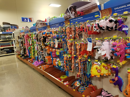 Pet Supply Store «PetSmart», reviews and photos, 857 N Val Vista Dr #106, Gilbert, AZ 85234, USA