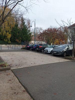 Parking MAIRIE à Jouy-en-Josas