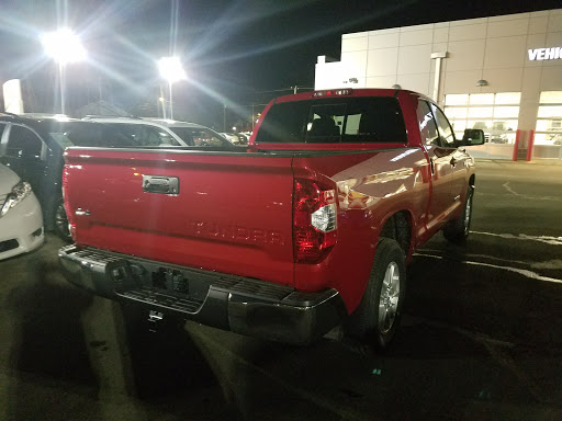 Toyota Dealer «Middletown Toyota», reviews and photos, 634 Newfield St, Middletown, CT 06457, USA