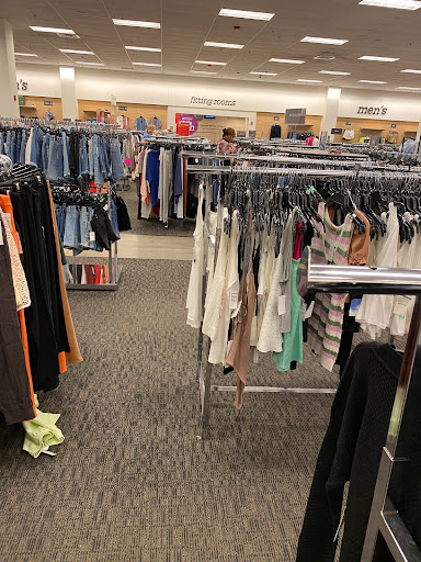 Department Store «Nordstrom Rack White Plains», reviews and photos, 3 City Pl, White Plains, NY 10601, USA