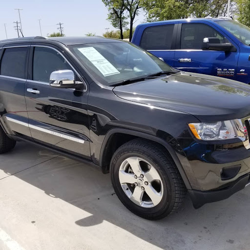 Car Dealer «Mike Brown Chrysler Dodge Jeep», reviews and photos, 4970 E Hwy 377, Granbury, TX 76049, USA