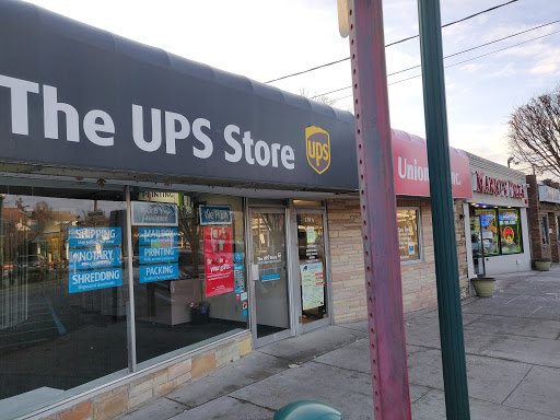 Shipping and Mailing Service «The UPS Store», reviews and photos, 130 W Pleasant Ave, Maywood, NJ 07607, USA