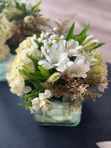 Florist «F & S FLOWERS DESIGN LLC», reviews and photos, 1799 N State Rd 7, Margate, FL 33063, USA