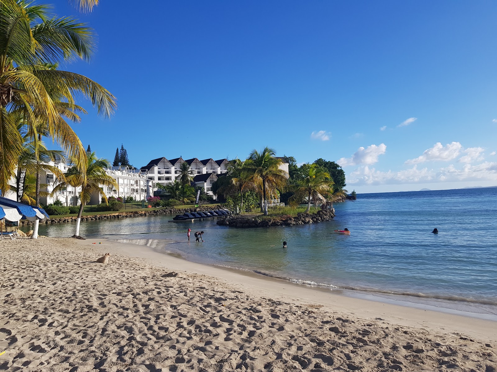Canella Beach'in fotoğrafı birden fazla küçük koy ile birlikte