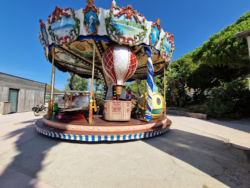 Parc d'attractions La Ronde des Lutins Saint-Cyr-sur-Mer