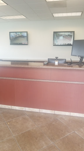 Storage Facility «Extra Space Storage», reviews and photos, 3285 N Locust Ave, Rialto, CA 92377, USA