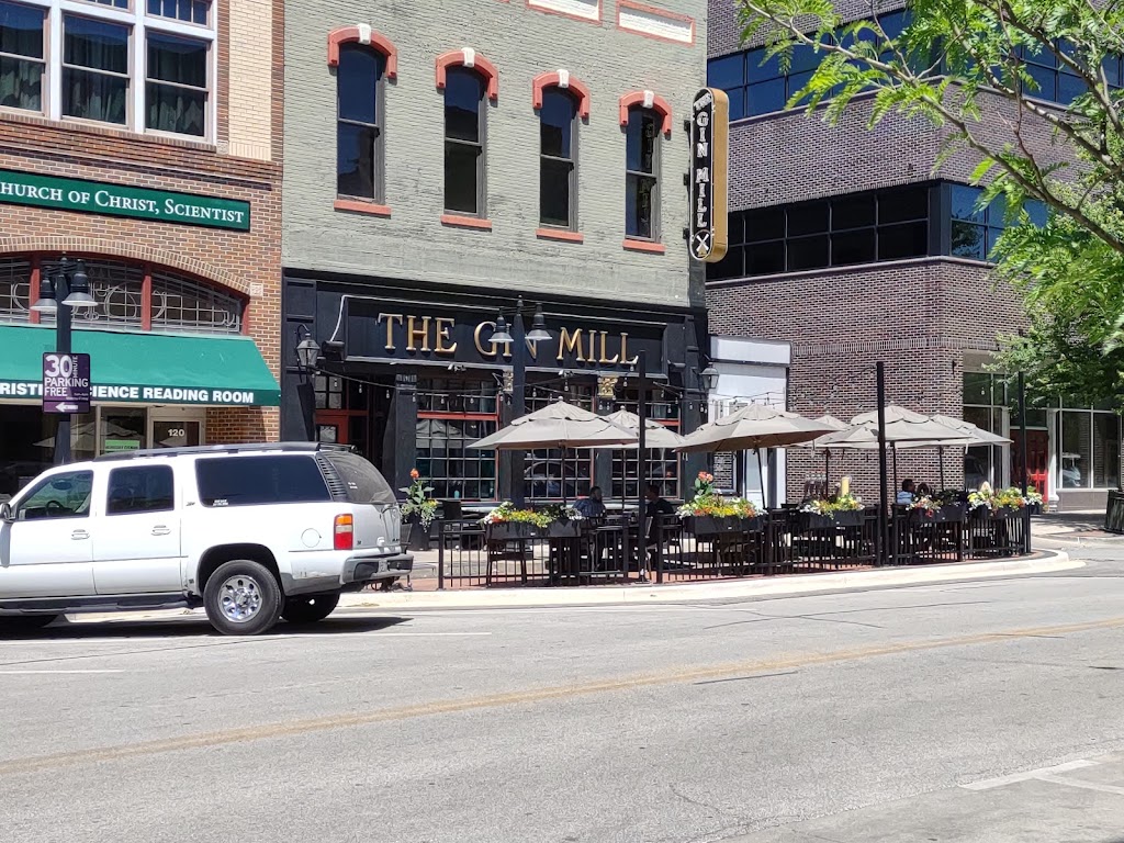 Coney McKane's American Eatery 62523