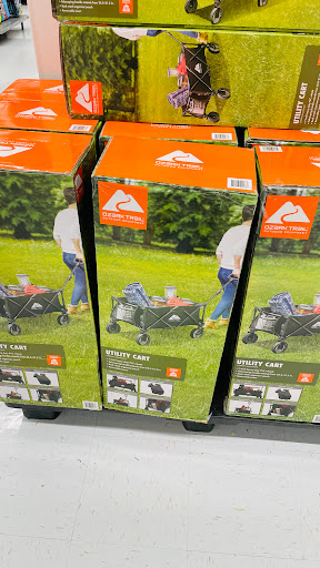 Discount Store «Walmart», reviews and photos, 3133 Main St, Mohegan Lake, NY 10547, USA