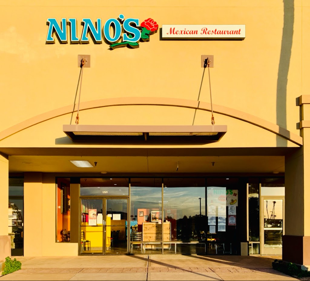 Nino's Méxican Restaurant 85375
