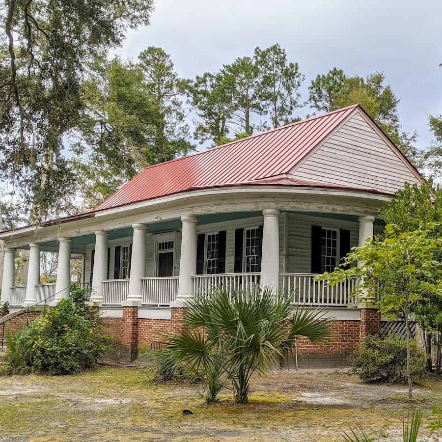 Walterboro Library Society Building (Little Library)