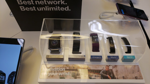 Cell Phone Store «Verizon», reviews and photos, 195 Lancaster Ave, Ardmore, PA 19003, USA