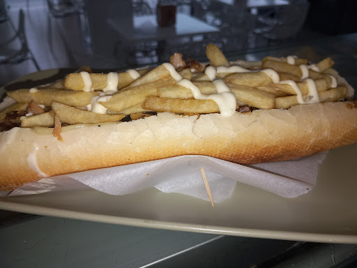 Pastelaria Panikids - Snacks e Pão quente no Paços de Ferreira, Porto