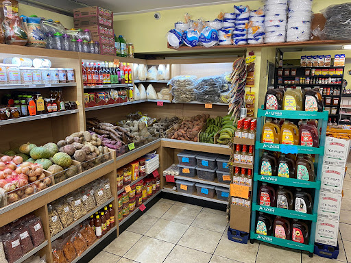 Grocery Store «Fiesta Tropical Market», reviews and photos, 547 E Bridgers Ave, Auburndale, FL 33823, USA