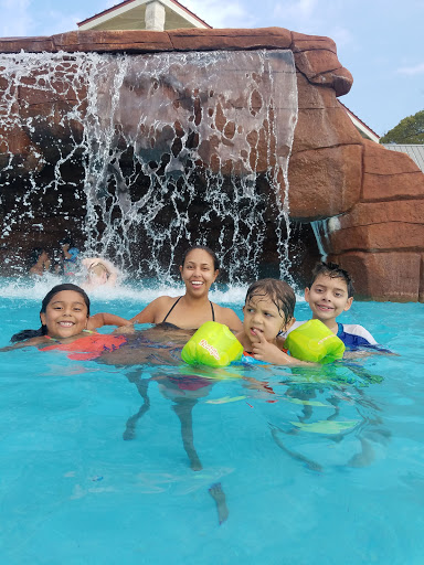 Water Park «Cinco Ranch Water Park», reviews and photos, 24019 Hamptonshire Ln, Katy, TX 77494, USA