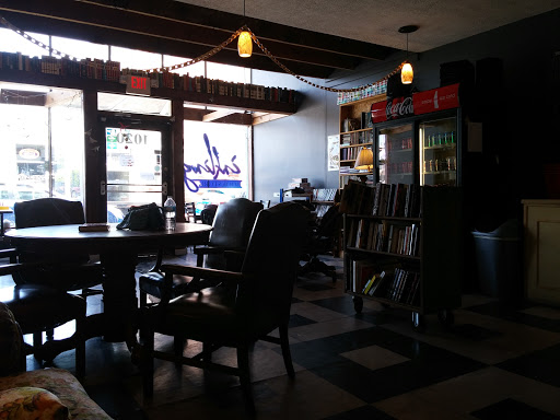 Used Book Store «Inklings Bookstore», reviews and photos, 1020 16th St, Bedford, IN 47421, USA