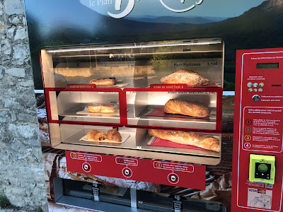 Distributeur de pain 24/7 à Fontanes