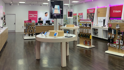 Cell Phone Store «T-Mobile», reviews and photos, 206 Passaic St, Garfield, NJ 07026, USA